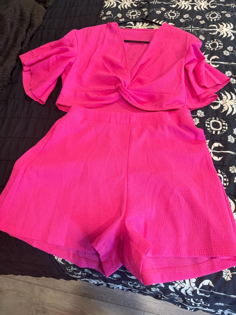 Hot Pink Women's Two-Piece Twist Front Set